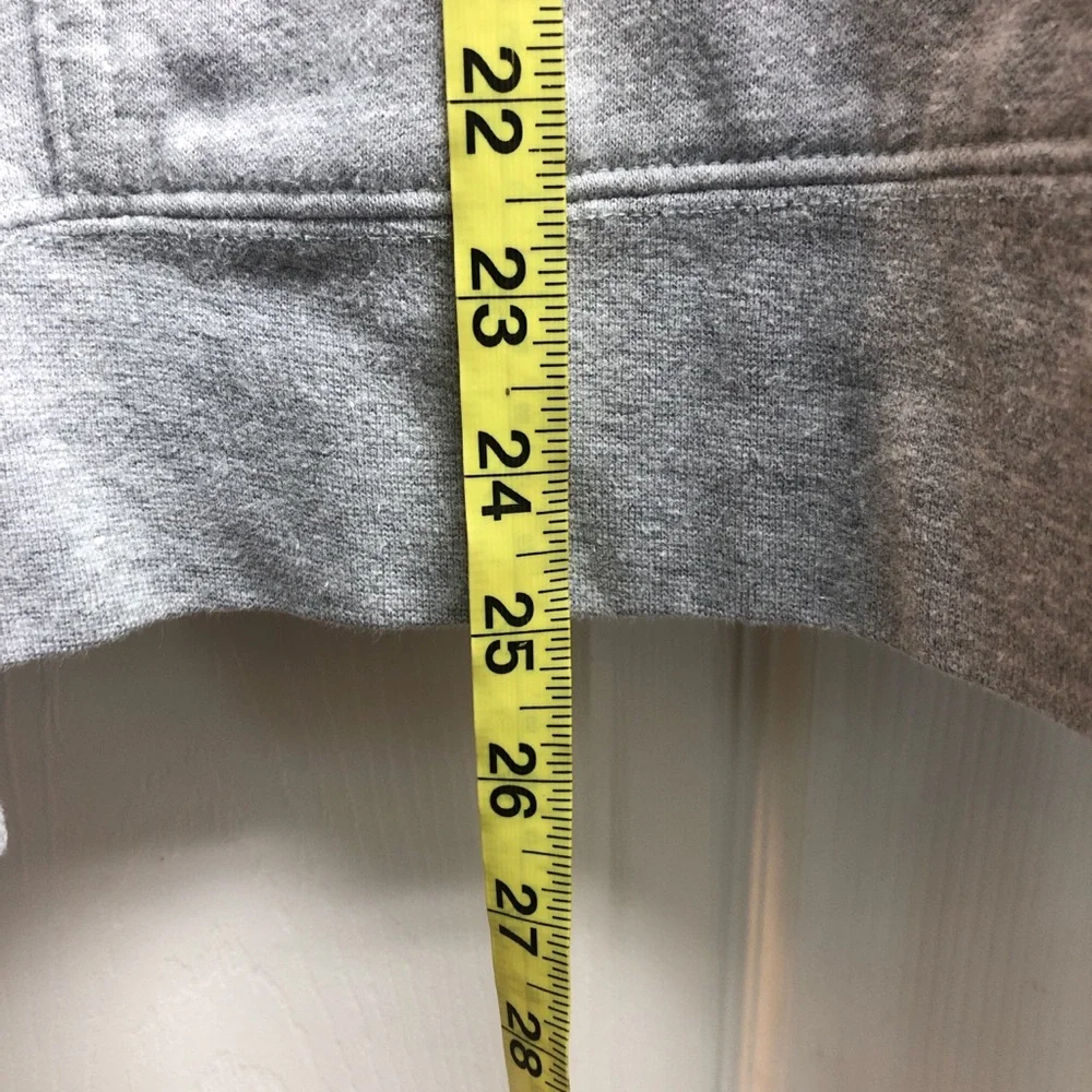 The North Face Women’s Large Light Gray Hoodie with Pink Logo - Picture 5 of 6